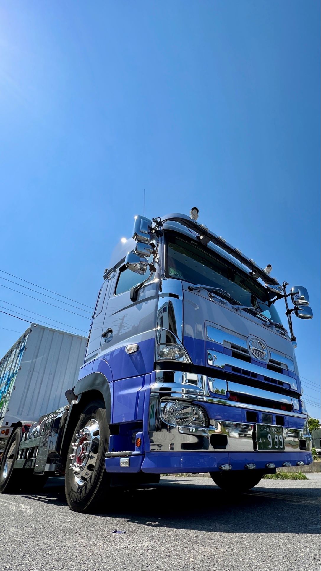 KBM所有のトラック